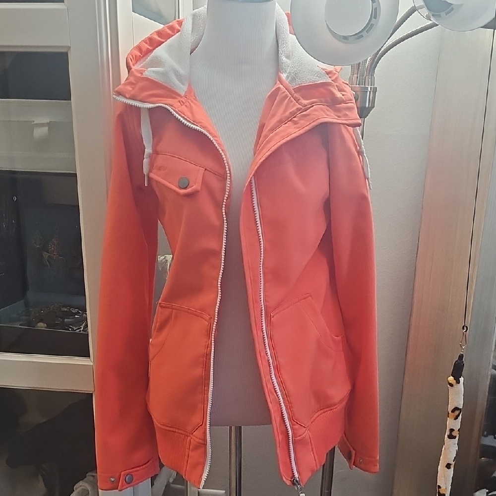 Empyre Women's Hooded lined rain snow snowboard Jacket Coat